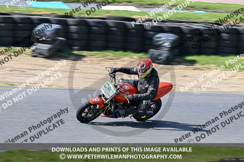 enduro digital images;event digital images;eventdigitalimages;lydden hill;lydden no limits trackday;lydden photographs;lydden trackday photographs;no limits trackdays;peter wileman photography;racing digital images;trackday digital images;trackday photos
